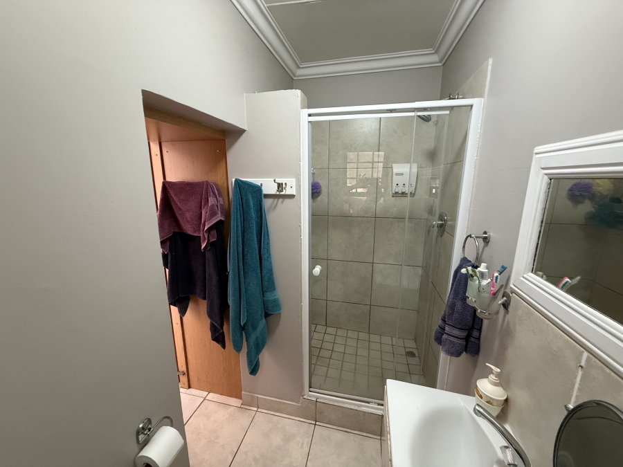 3 Bedroom Property for Sale in Reebok Western Cape